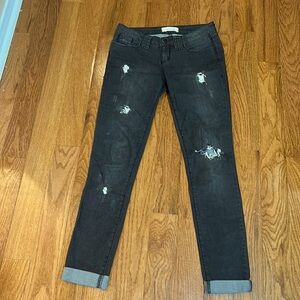 21 DENIM DISTRESSED GRAY WOMEN JEANS IN SIZE 25